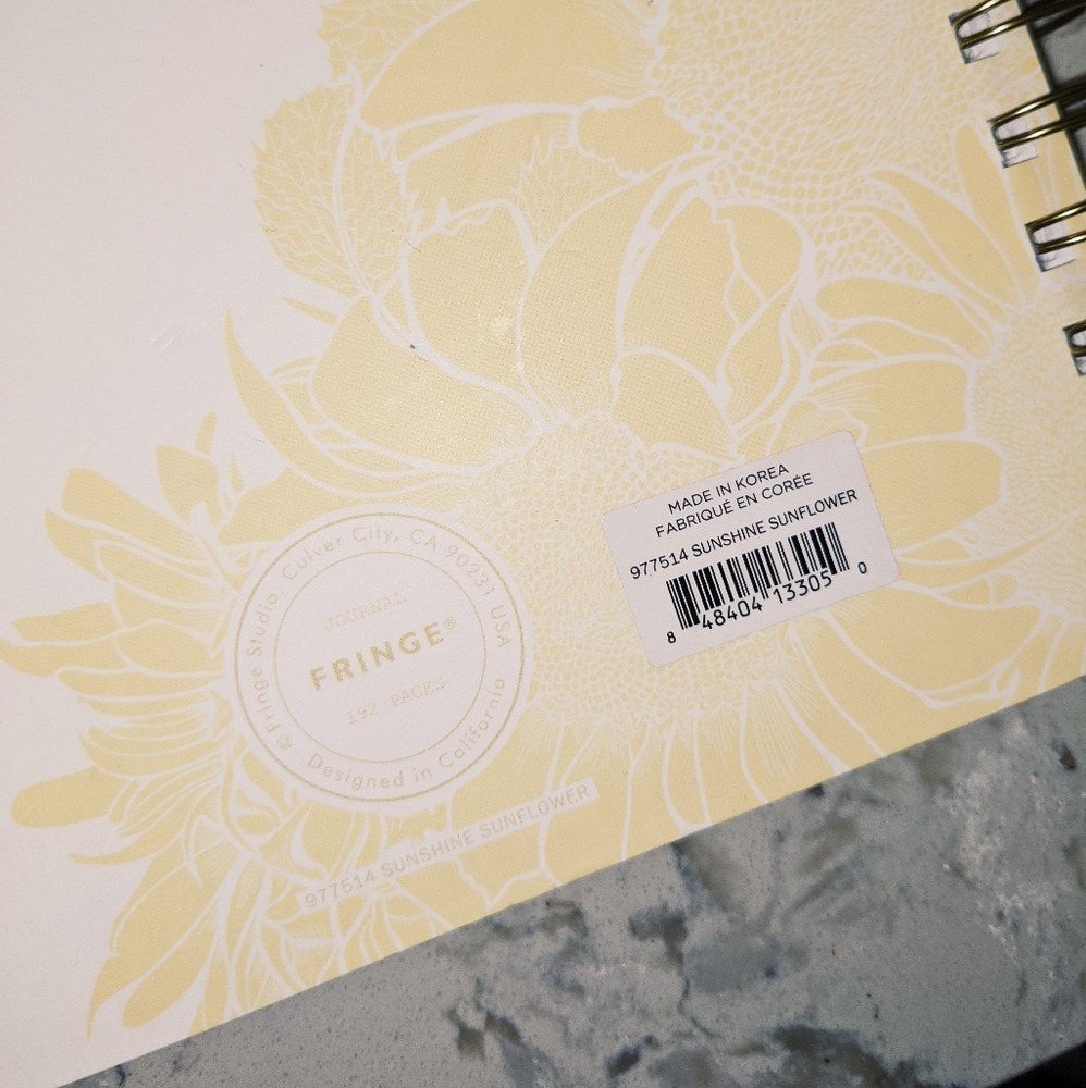 Fringe Sunflower Notebook (NEW!) - Picture 4 of 5